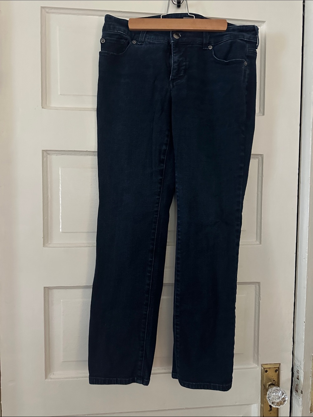 Chico’s SO SLIMMING dark wash skinny jeans (short)